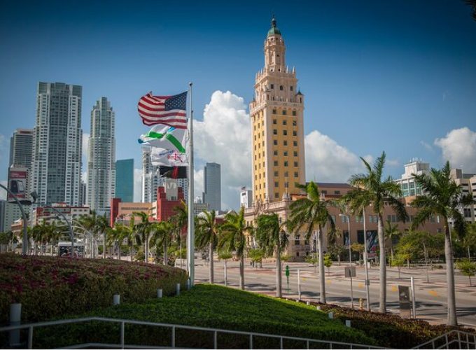 Three-Hour South Beach Lunch Tour