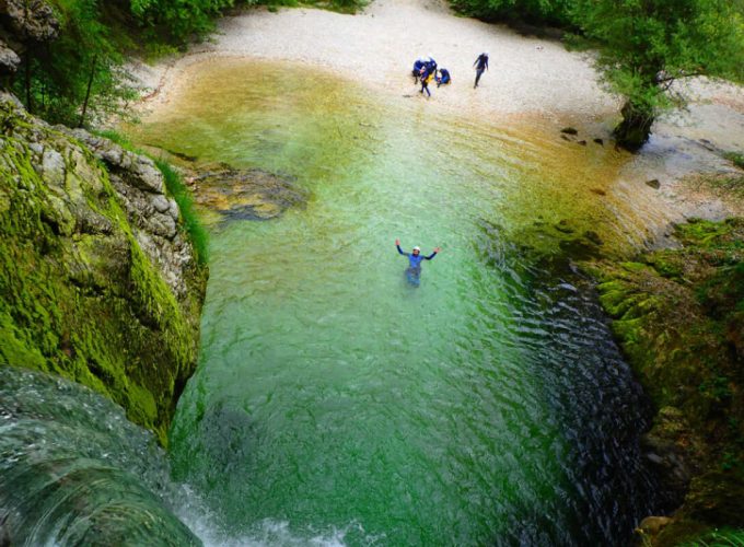 Moonshine Cabin Escape Game in Fort Lauderdale